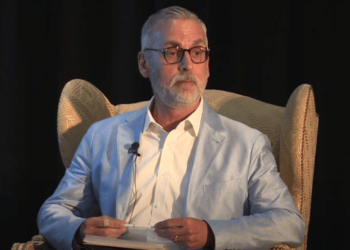 리플 최고 법무 책임자 SEC 게리 겐슬러 악당에 비유, 맹비난